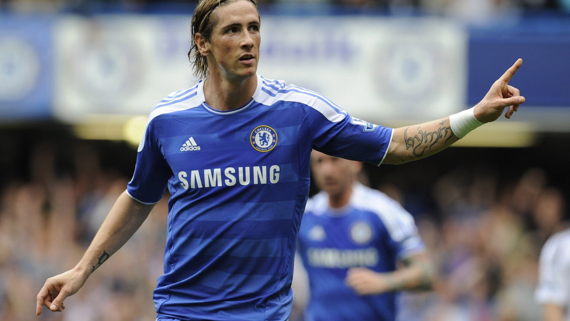 “拜仁天才Aznu训练态度不佳，被清洗至英超”